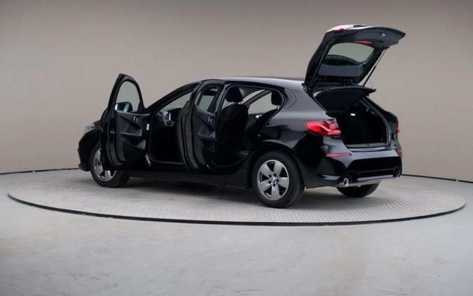BMW Seria 1 cena 92899 przebieg: 17157, rok produkcji 2020 z Kielce małe 137